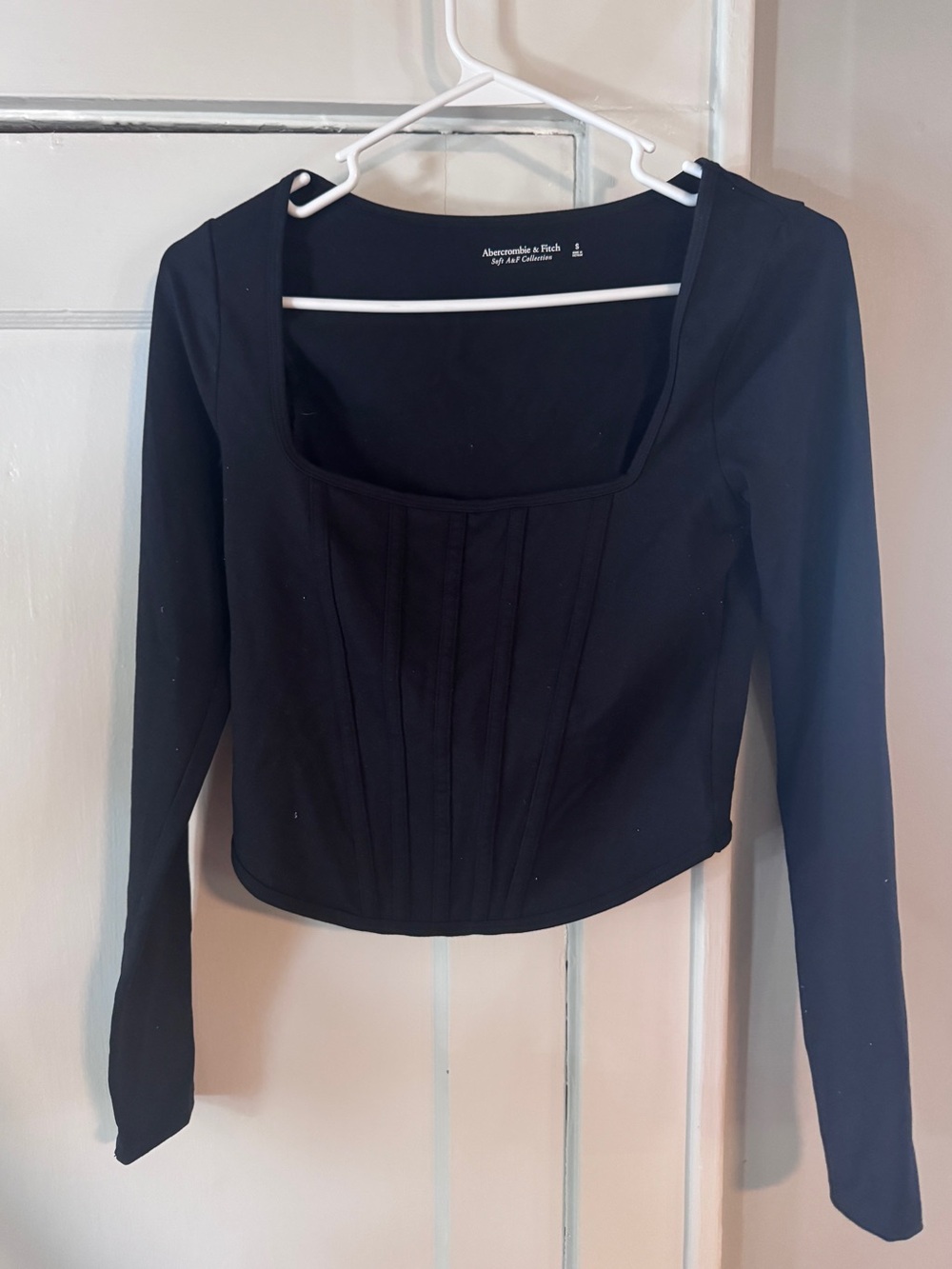 Abercrombie & Fitch Black Long-Sleeve Square-Neck Corset-Style Top